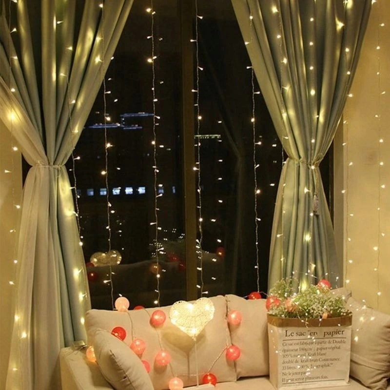 Instalatie tip perdea 3 x 3m  pentru interior - alb cald