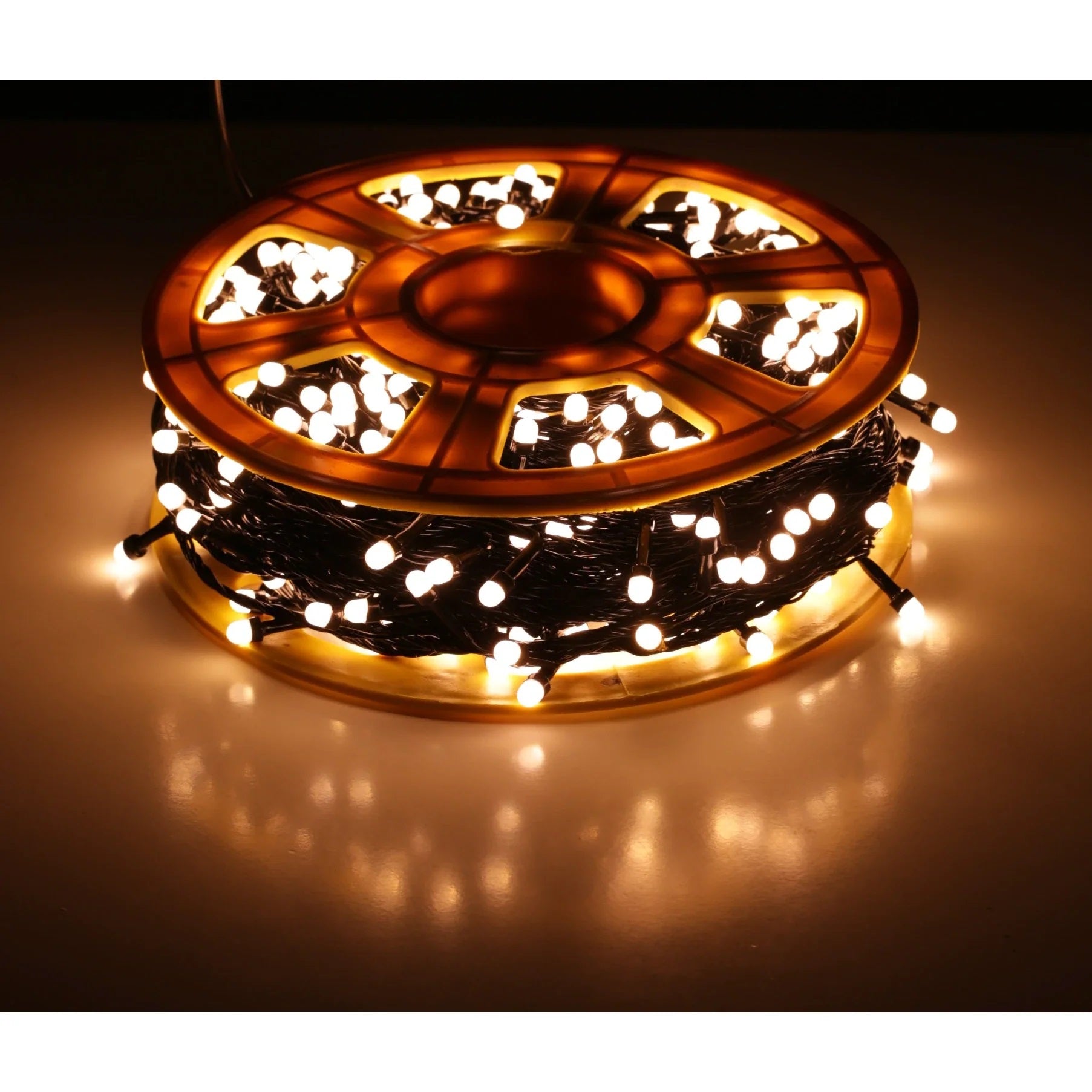 Instalatie de Craciun, tip liniara, alimentare 220V, pentru exterior, 1000 led-uri, 100m