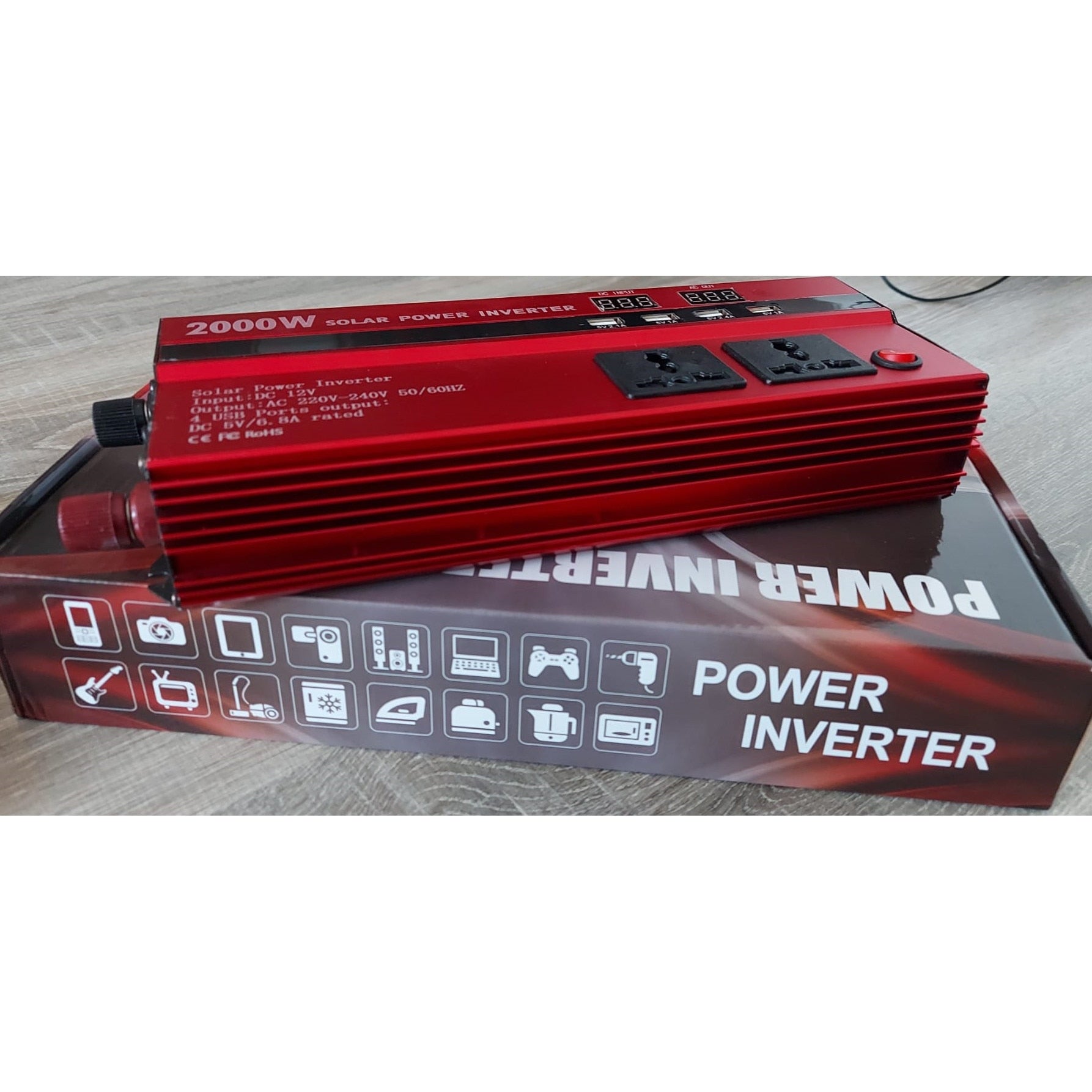 Invertor Auto Solar , Display Dublu cu 4 Mufe USB, 2 Iesiri ,2000 W